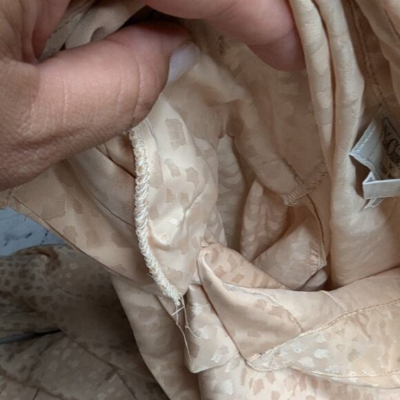 Vtg 1980s La Chine Plus Blush Pink Textured Satin Pleat Front Blouse 40 XL - Picture 4 of 5